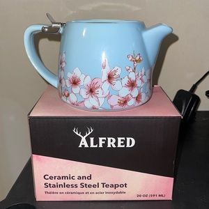 Alfred Cherry Blossom Teapot